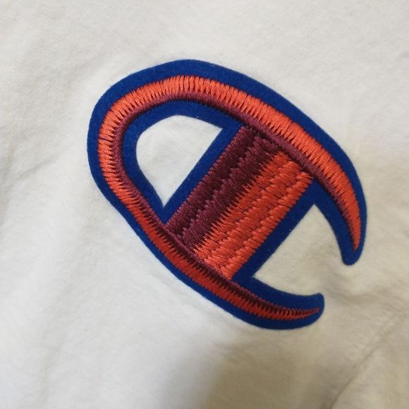 Men's Champion T-Shirt Size Small - Picture 2 of 6